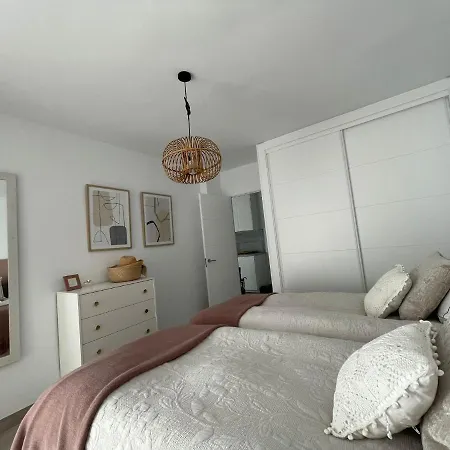 شقة Center & Sea View Torresol