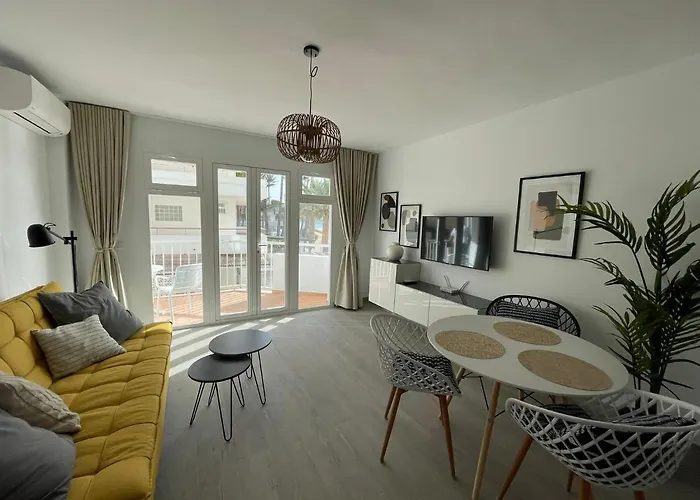 Center & Sea View Torresol * Nerja