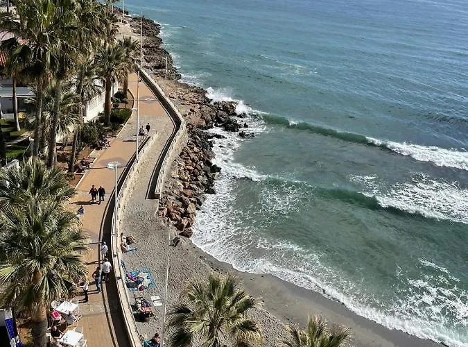 Center & Sea View Torresol