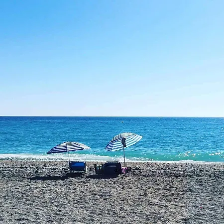 Center & Sea View Torresol Lägenhet *