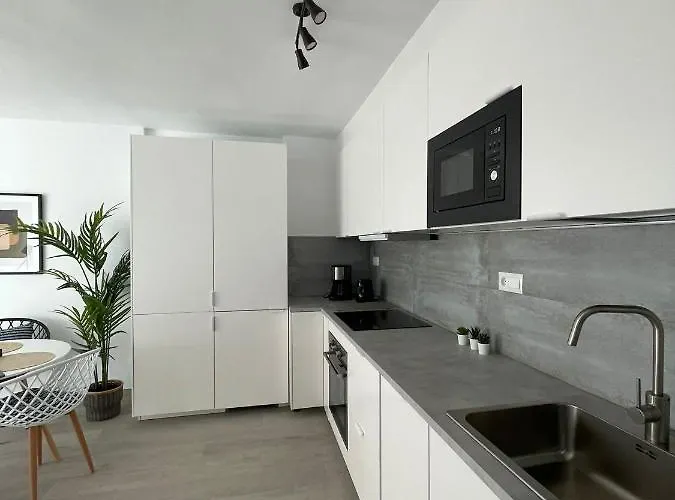 Apartament Center & Sea View Torresol *